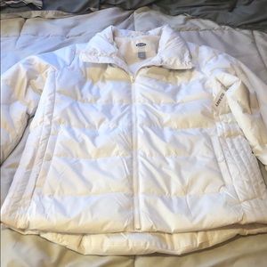Women’s Old Navy Frost Free Puffer Coat